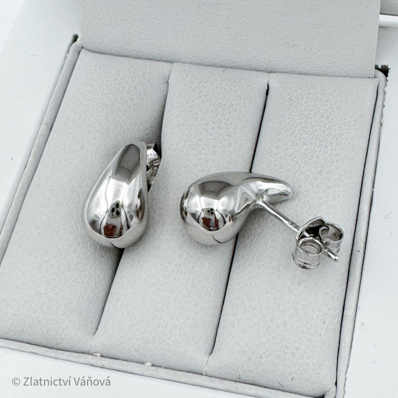 Stříbrné náušnice KAPKY na puzetu